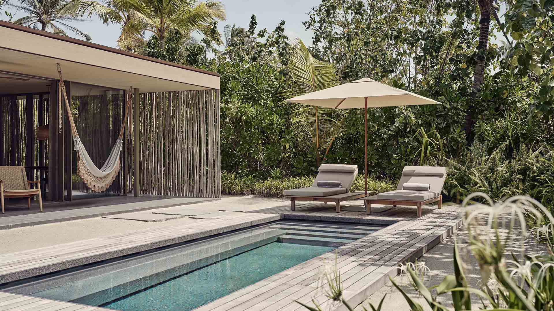 patina-maldives-villa-one-b-beach-pool-51-03