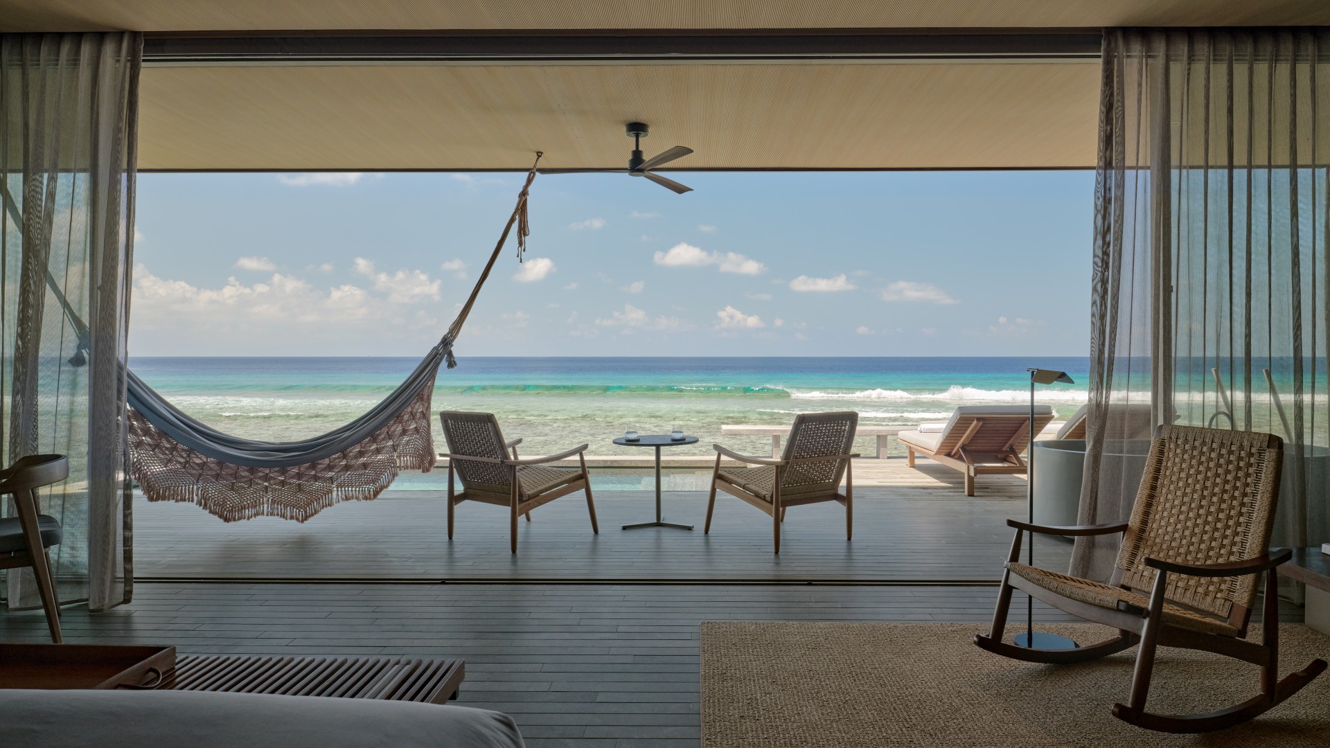 patina-maldives_one-bedroom-water-pool-villa